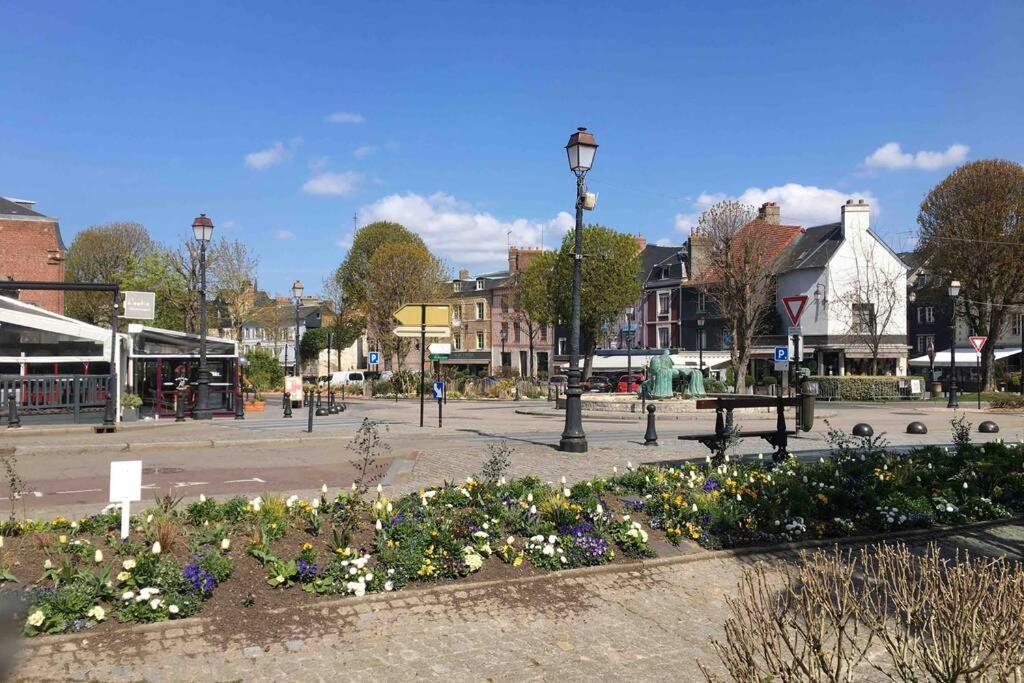 Le Logis Des Lavandieres Honfleur Exterior foto